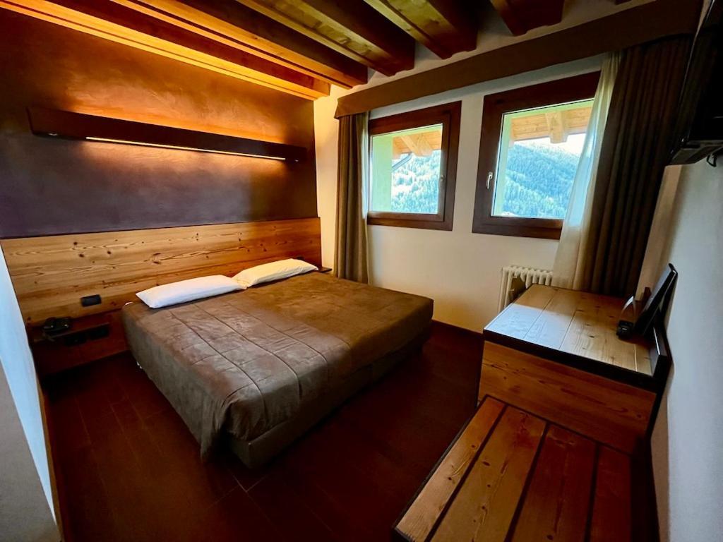 Hotel La Chance Pila  Buitenkant foto