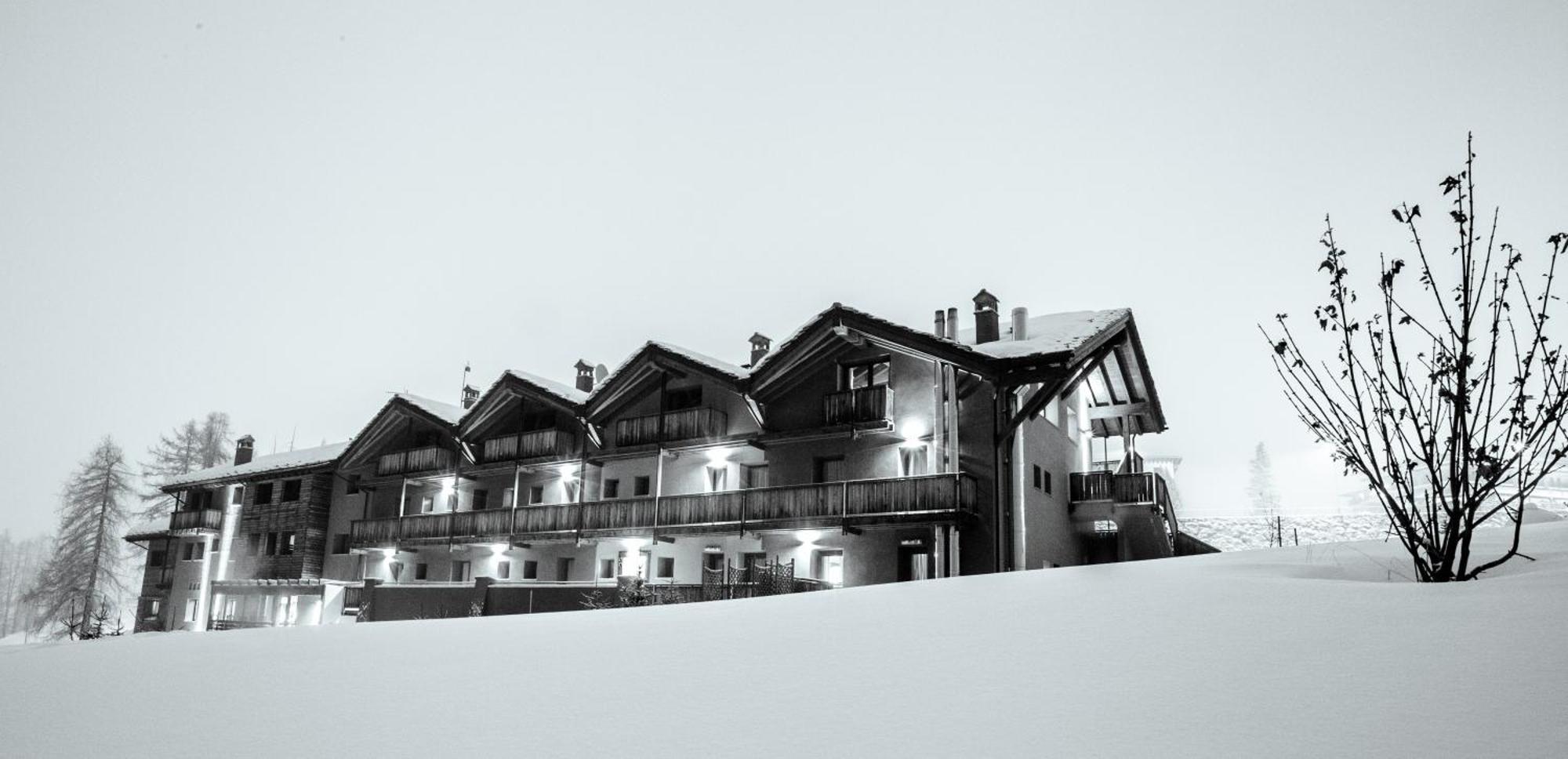 Hotel La Chance Pila  Buitenkant foto